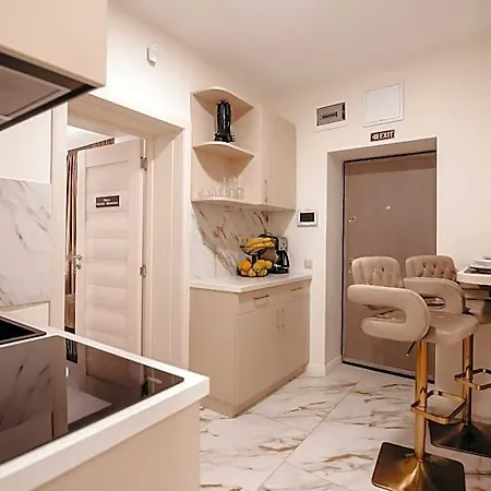 Onyx Luxury Bedroom Ξενοδοχείο Κλουζ-Ναπόκα