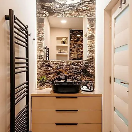 Onyx Luxury Bedroom